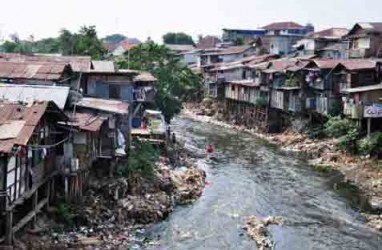 Kampung Kumuh: Hunian Vertikal di Area Sama Jadi Solusi